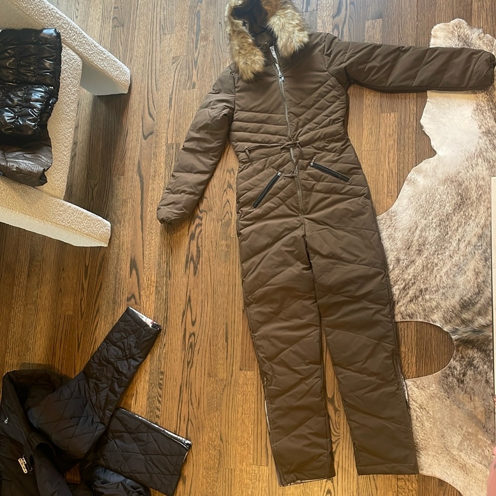 Brown quilted ski suit with removable fur hood